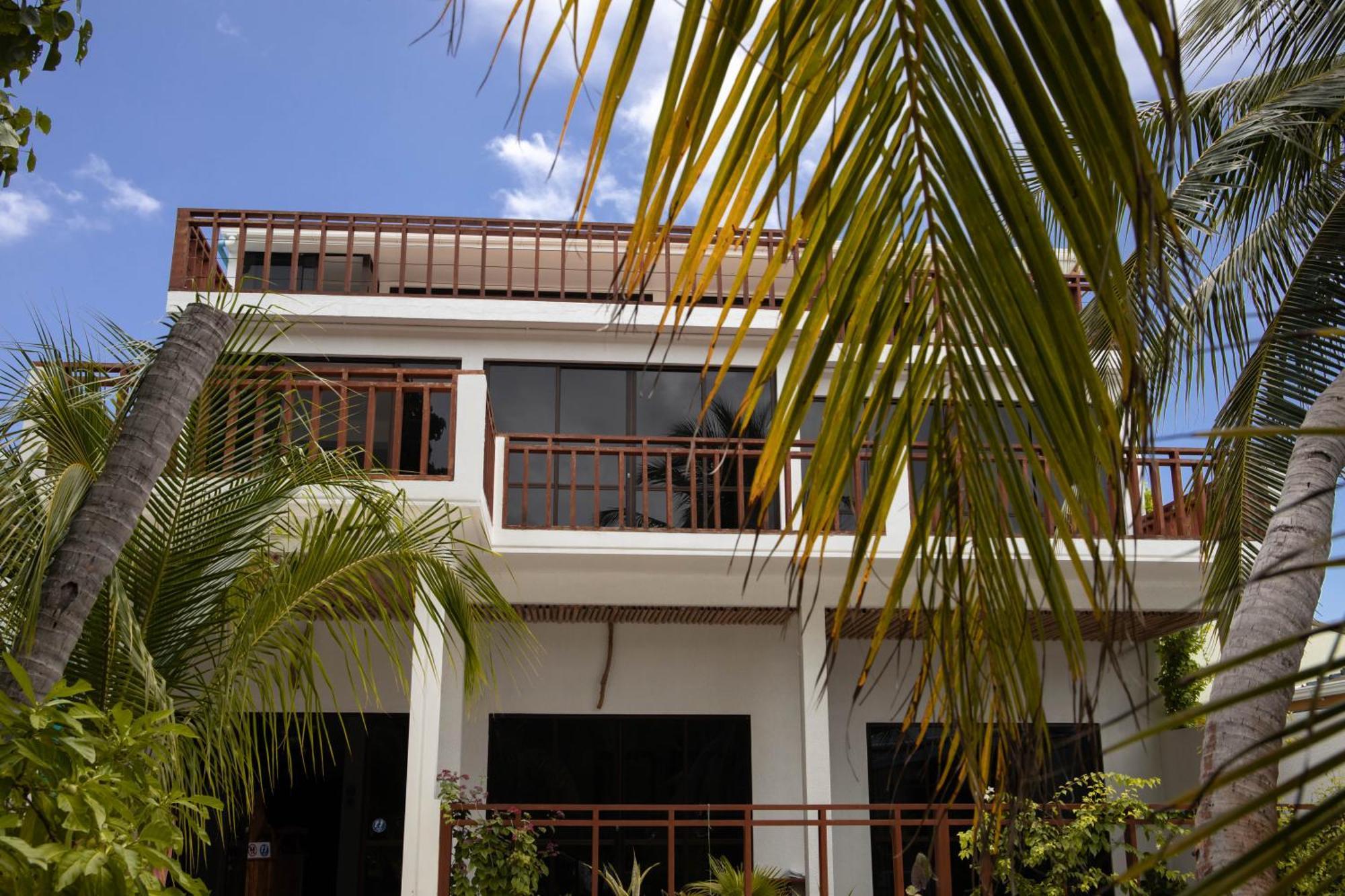 Kudhi Boli Beach House Thulusdhoo ภายนอก รูปภาพ
