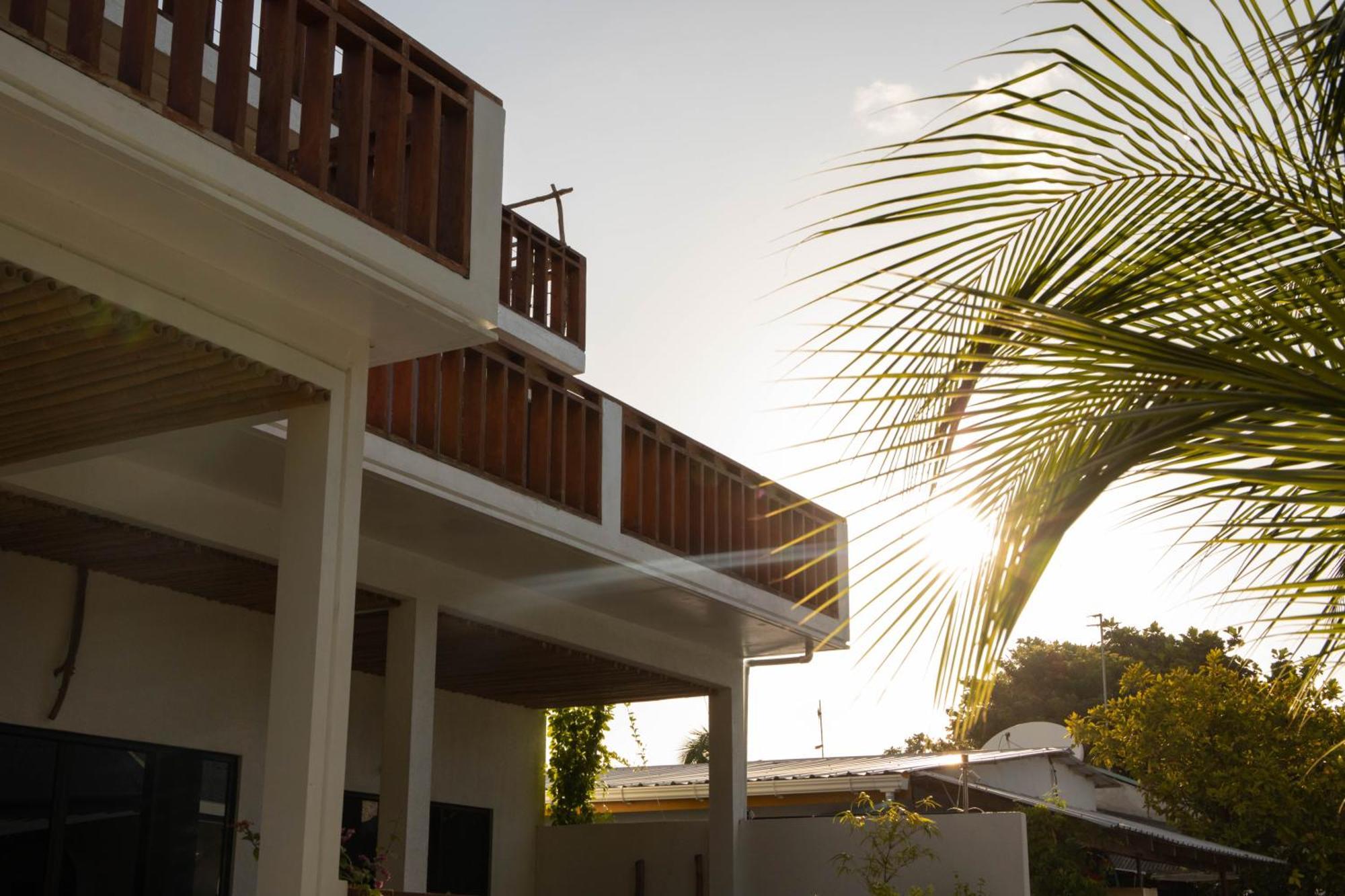 Kudhi Boli Beach House Thulusdhoo ภายนอก รูปภาพ